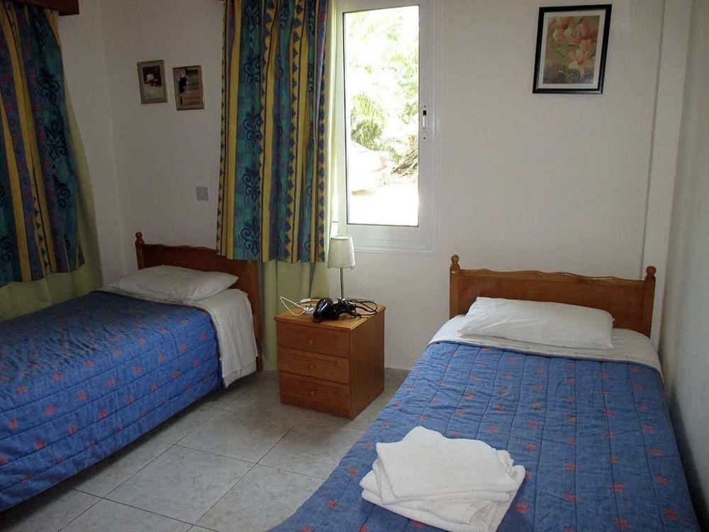 Rododafni Villas Klorakas Екстериор снимка