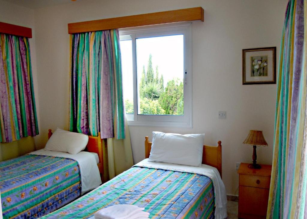 Rododafni Villas Klorakas Стая снимка