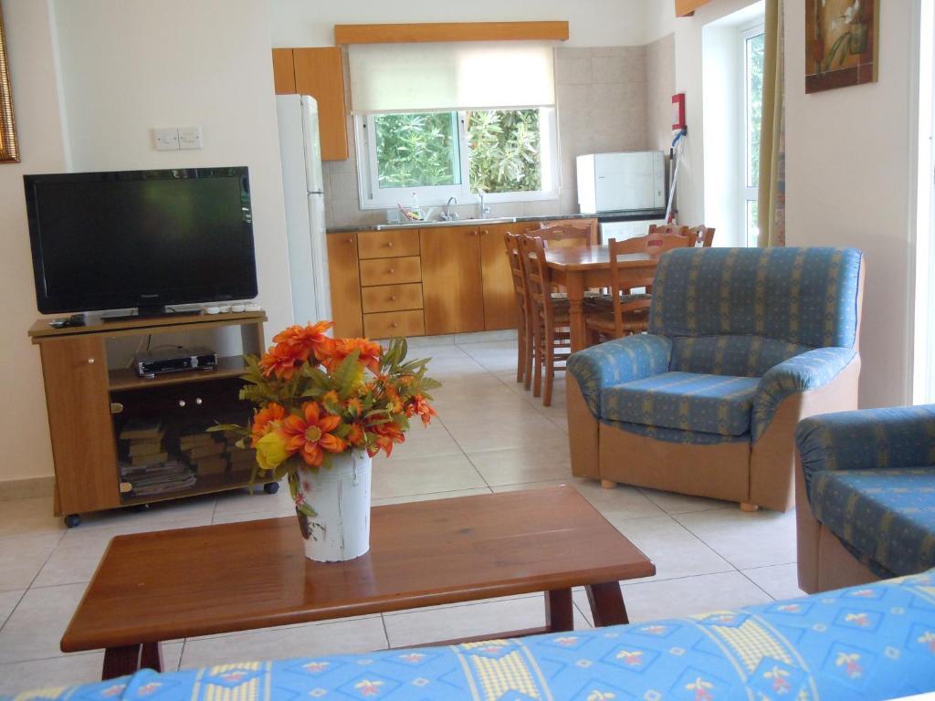 Rododafni Villas Klorakas Стая снимка